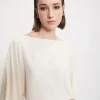 Fließend fallendes Shirt mit weitem Arm