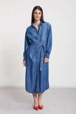 Hemdblusenkleid aus Jeans